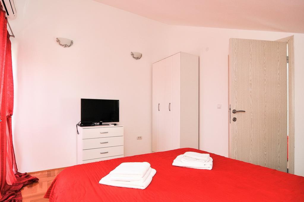Apartmani P&M Tivat Exterior foto